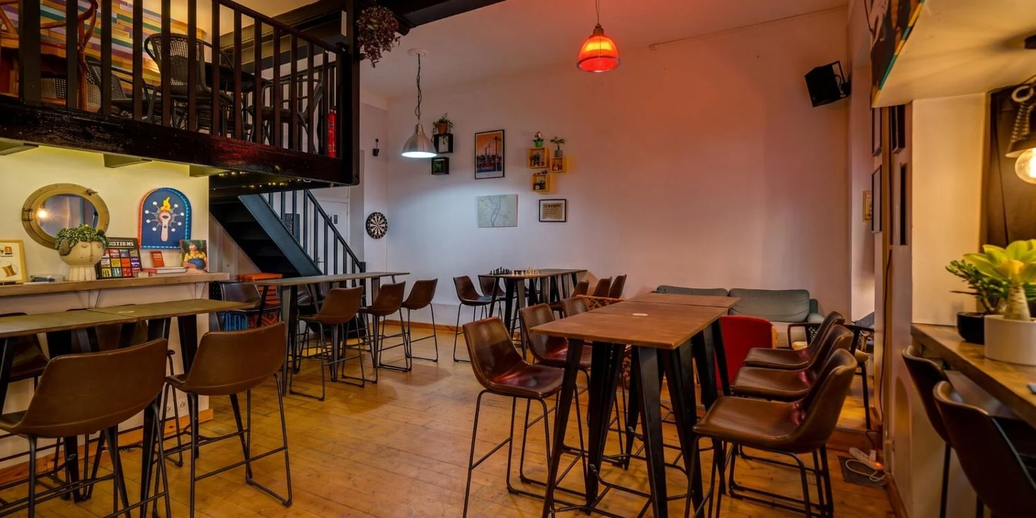 La salle du bar BOB Lyon 1